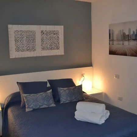 Vacacional Atico Frente Al Mar Apartamento